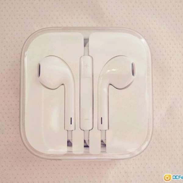 全新 Apple iphone 耳機 EarPods (原裝未拆)