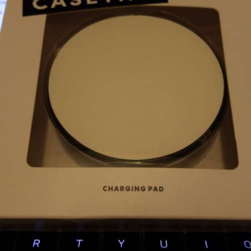 CASETiFY 無線charger 全新-白色