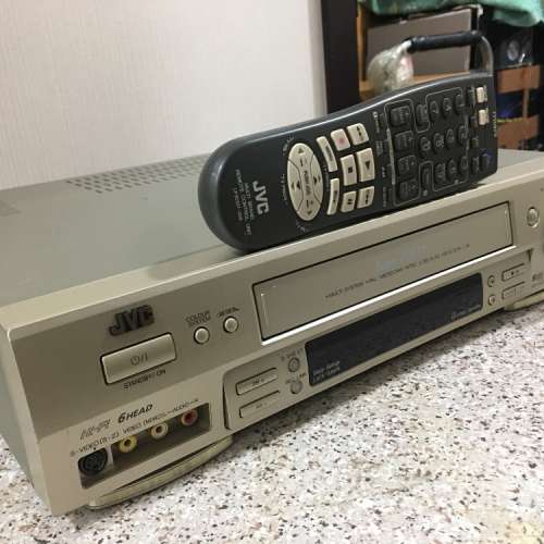 JVC SVHS 6磁頭高級錄影機（Super-VHS)