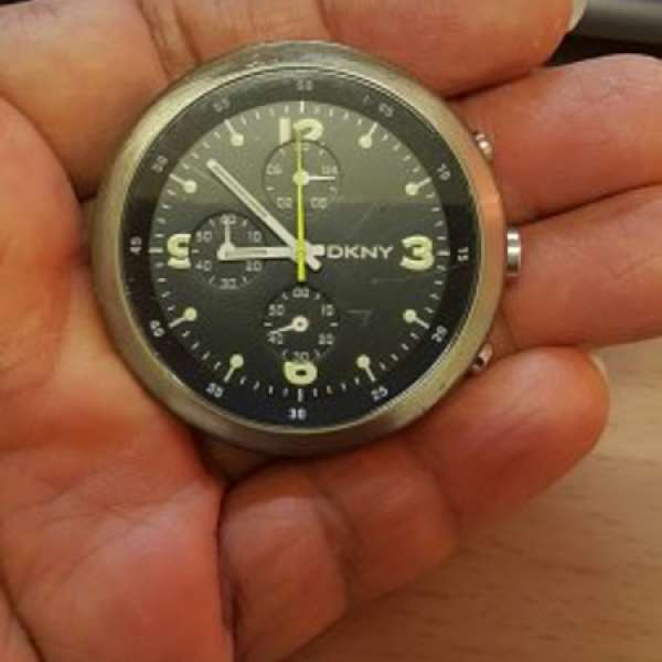 DKNY 夜光 六針 計時 手錶,只售HK$150(不議價)