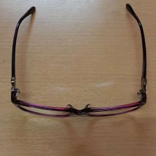 全新 MOSCHINO 平光眼鏡(SWAROVSKI 水晶),只售HK$250(不議價)