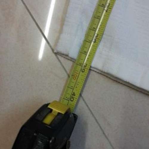 新淨 VERSACE 暗花 26吋腰 39吋長 白色長褲,只售HK$280(不議價,請注意貨品描述)