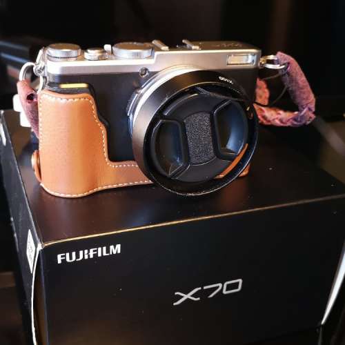Fujifilm x70