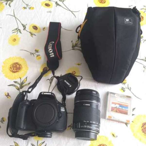 Canon 600D kit set 連Hoya filter、Kata相機袋及原裝Canon相機防滑手腕帶