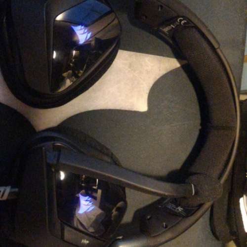 CorsairVOID PRO RGB USB Premium Gaming Headset with Dolby® Headphone 7.1