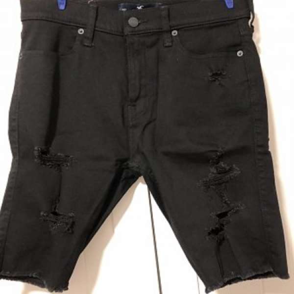 Hollister black jeans shorts M size 32” waist