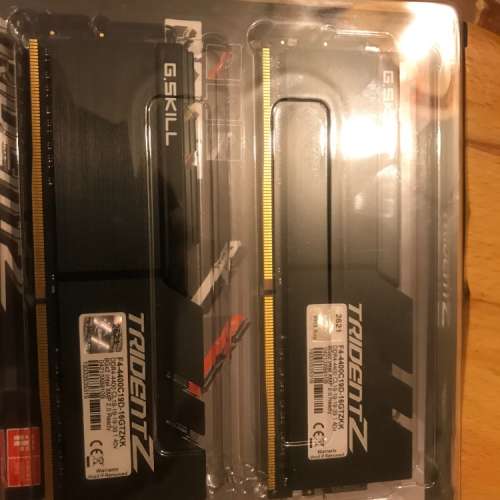 16 GB(2X8 GB)G Skill 電競超頻 DDR4 4400mhz Ram