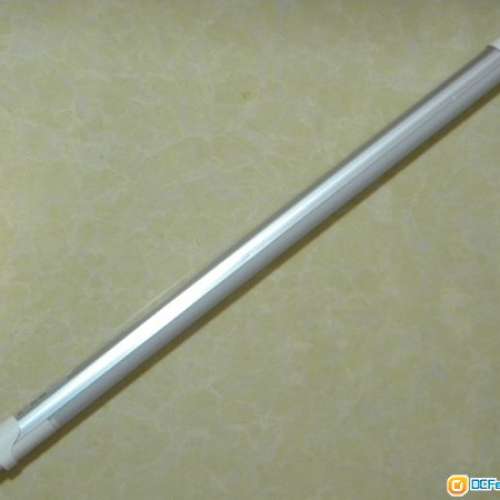 微波感應兩呎 T8 LED 光管 感應靈敏 直接取代普通光管 非常慳電