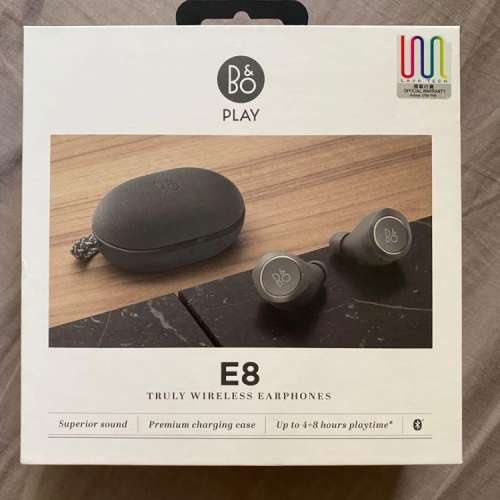 B&O E8 earphones