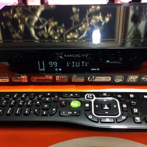 MAGIC  TV7000D mini (1TB硬碟）