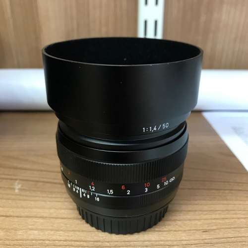 Zeiss 50mm F1.4 ZE for canon