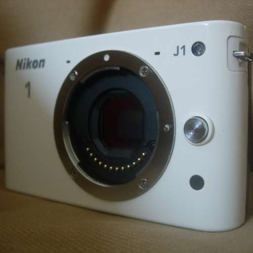 ( 新淨 ) Nikon J1 無反相機