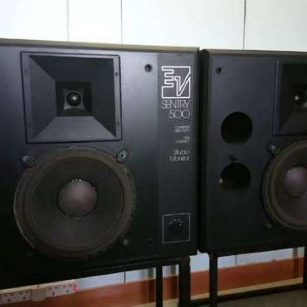 EV Electro Voice Sentry 500 Speakers 