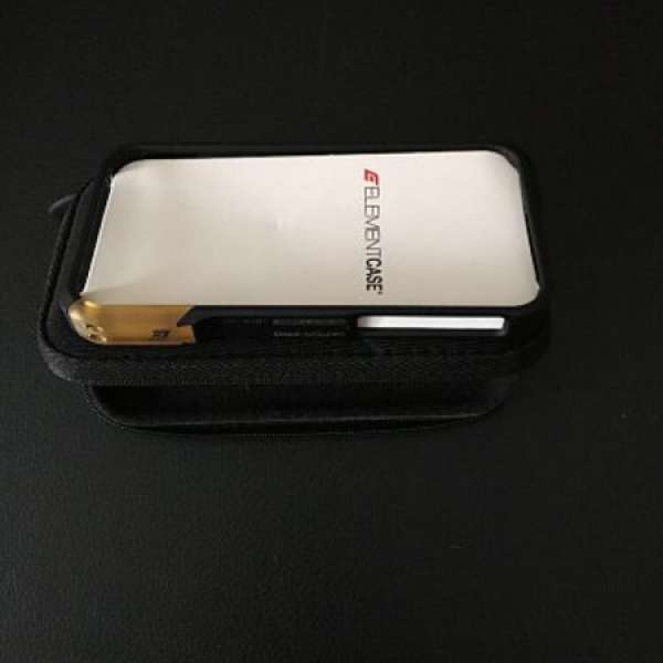 原裝美國名牌保護殻Element Case Vapor/pro for iphone 4S/4