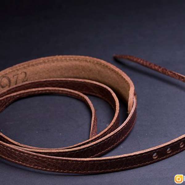 barton1972 Leather Neck Strap Length: 85 cm