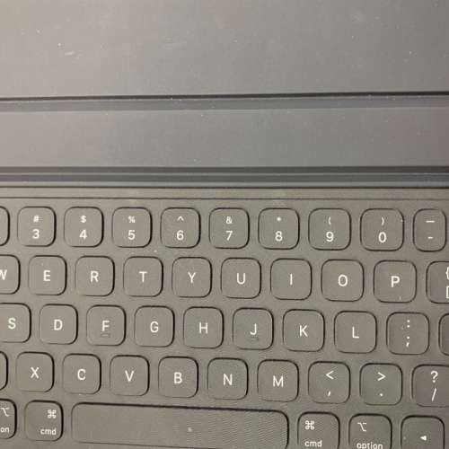 9成9新 行貨 APPLE IPAD PRO 11 4G＋WI-FI 1TB 全套有盒 跟原裝鏈盤 保養2020年10月...