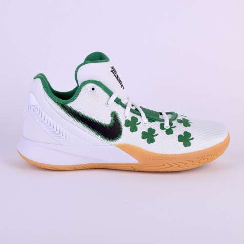 100% 全新 - Nike Kyrie Flytrap II Celtics (US 9)