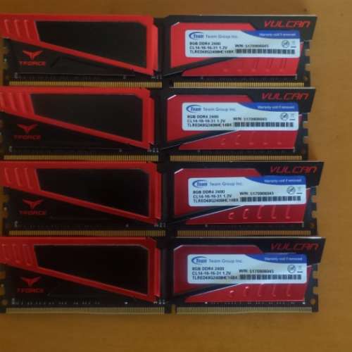 TEAM  DDR4 2400 8G x 4條, 共32G (漢科保養)