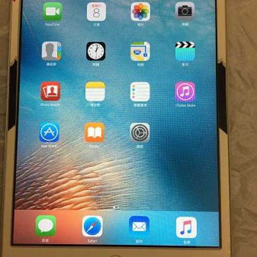 九成五新IPAD MINI1 （16G， 白色）