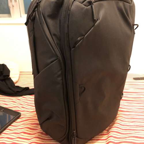 Peak Design Travel Backpack 45L 連 Camera Cube M size