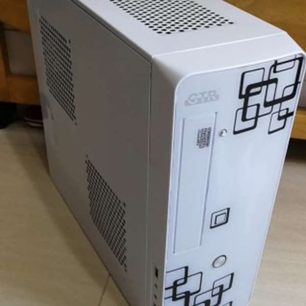 高效能四核芯電腦 AMD FX-4100 4X3.6GHz  4G ram,500GBHDD ,1GB高清顯咭 即買即用