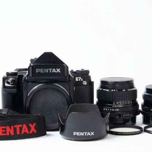 || Pentax 67 II Set with lenses (75/F2.8 AL & 90/F2.8) + hood & filters ||