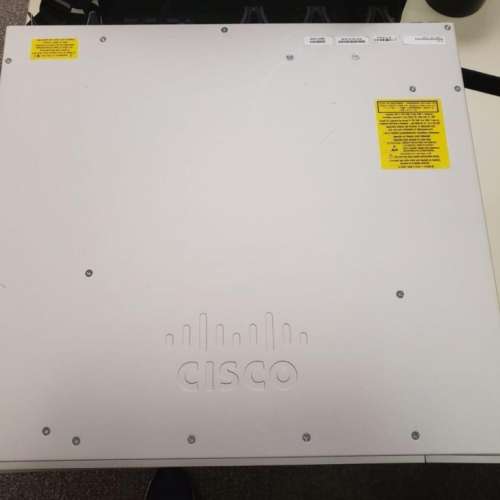 （二手）（特價）CISCO C9300-24T-A 企業級交換機 90%NEW