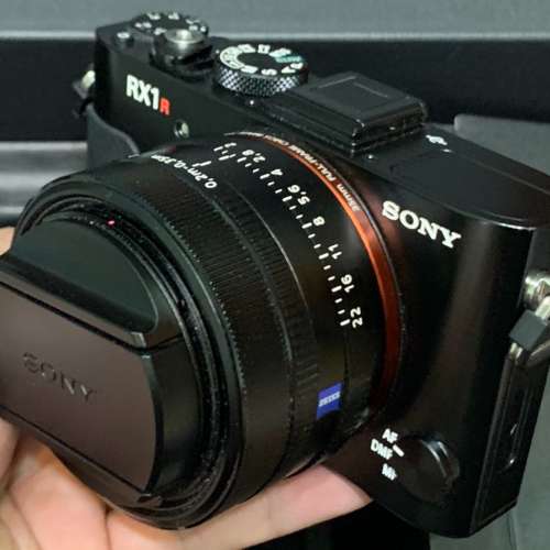 SONY RX1R (DSC-RX1R) 有盒