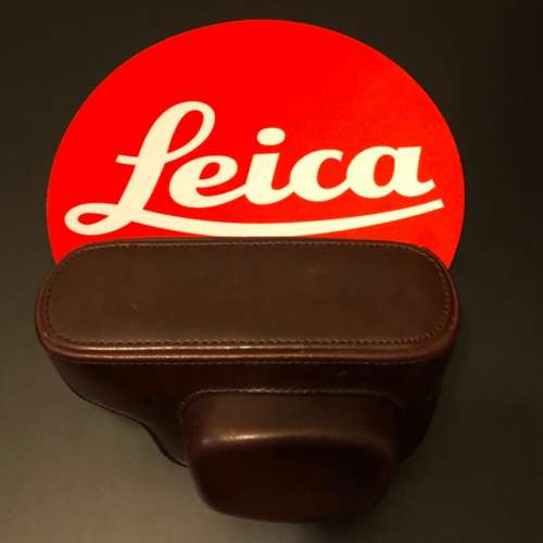 Leica x1