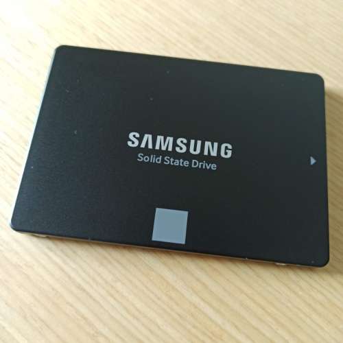 Samsung 860 EVO 250GB 有保 till 2023
