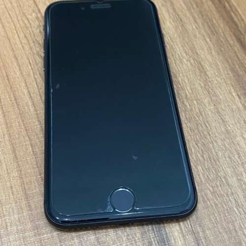 90% NEW iPhone 8 64GB 行貨