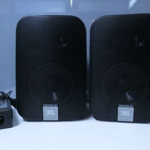 JBL control 2P 有源 speakers