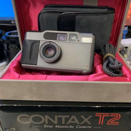 Over 95% New Contax Titanium Black T2 with box