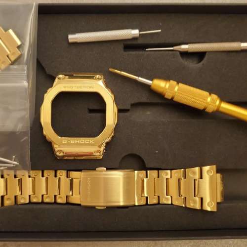 over 95新 全金 錶殼，帶 for G Shock 5600, B 5600 齊格數連工具 (代用)