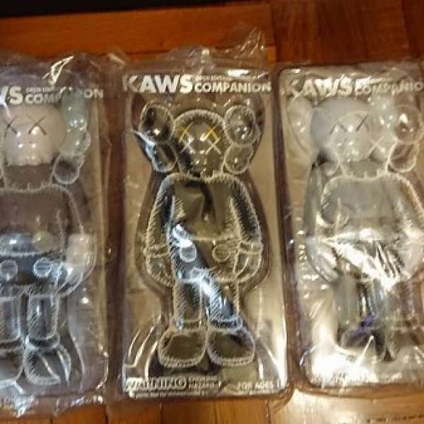 KAWS COMPANION Open Edition SET (GREY, BROWN, BLACK)