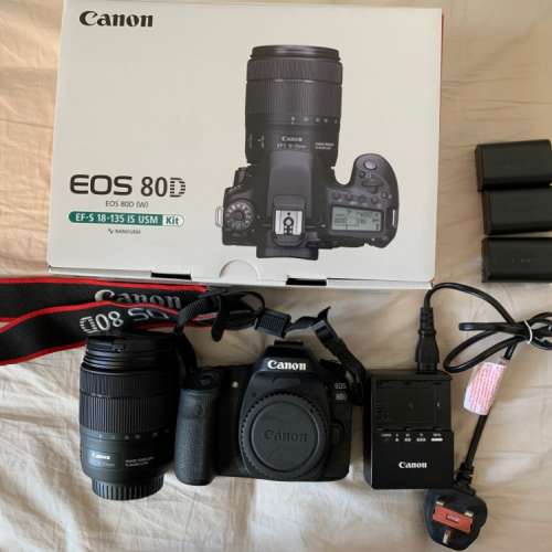 Canon EOS 80D with 18-135 IS USM Kit