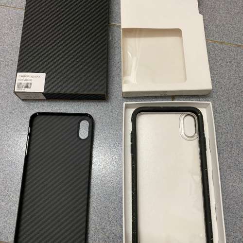 95%新iPhone XS MAX 殻兩款