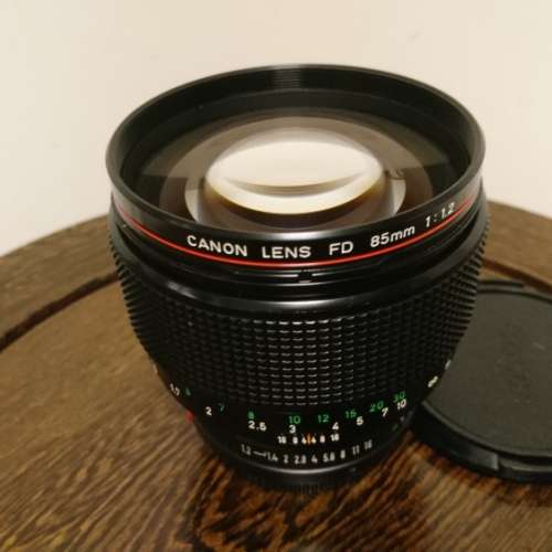 Canon fd 85mm f1.2L 極品人像鏡 (95% new)