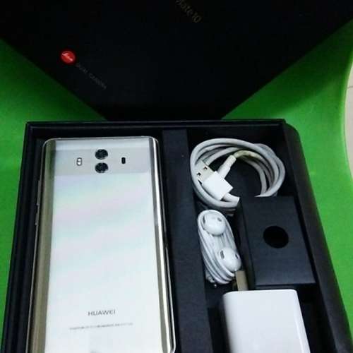 Hauwei Mate 10,香檳金, (6+128)國行,96新 .