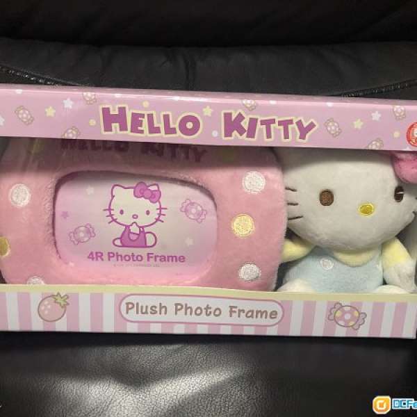 全新Hello Kitty 4R毛公仔相架