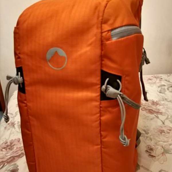 Lowepro Flipside Sport 15L AW 輕巧相機背囊