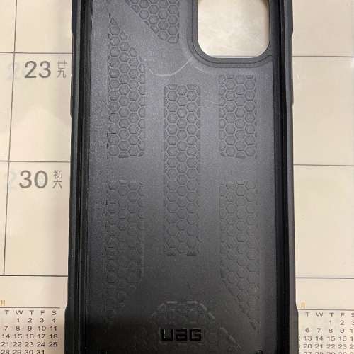 99%新 UAG MONARCH 紅黑色合iPhone 11 Pro Max(請詳看內容)