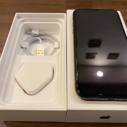 Apple iPhone X 64GB 黑色香港行貨 98新