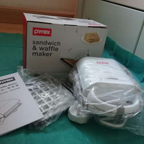 pyrex sandwich and waffle maker