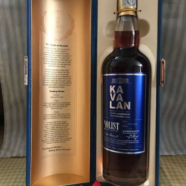 KAVALAN 噶瑪蘭經典獨奏 VINHO葡萄酒桶威士忌原酒 700ml