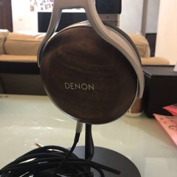 Denon D7200