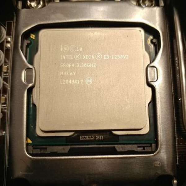 Intel E3 1230V2 連華碩主板