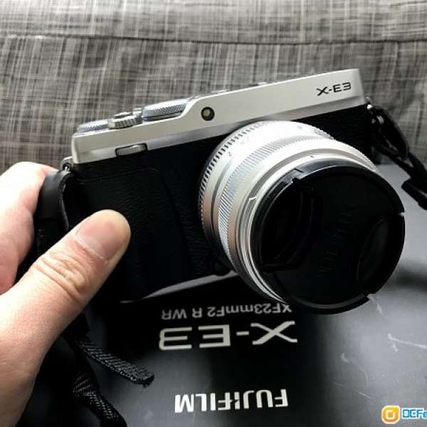 Fujifilm X-E3  w/XF23mmF2 R WR Kit - Silver