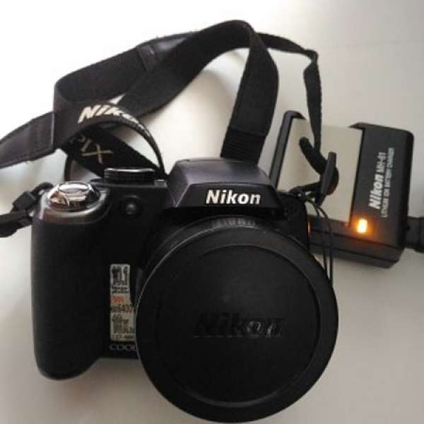 清柜: Nikon P80