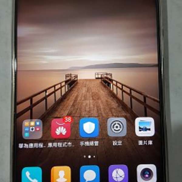 Huawei mate 9 金色 64gb 國行 90%new